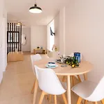 Apartment 4b Spacious With Private Terrace Cotillo