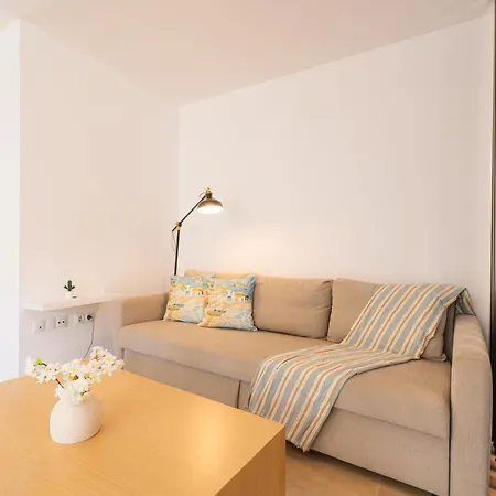 Mar 4b- Moderno Con Terraza Privada