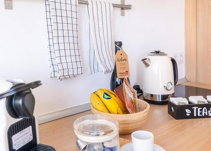 Spacious Apartment With Private Terrace Cotillo *